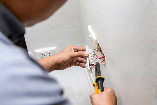 Best Residential Electrician Services  in Dunwoody, GA